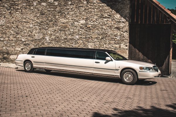 Lincoln Town Car Stretch