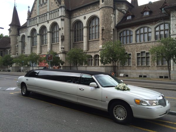 Lincoln Town Car Stretch